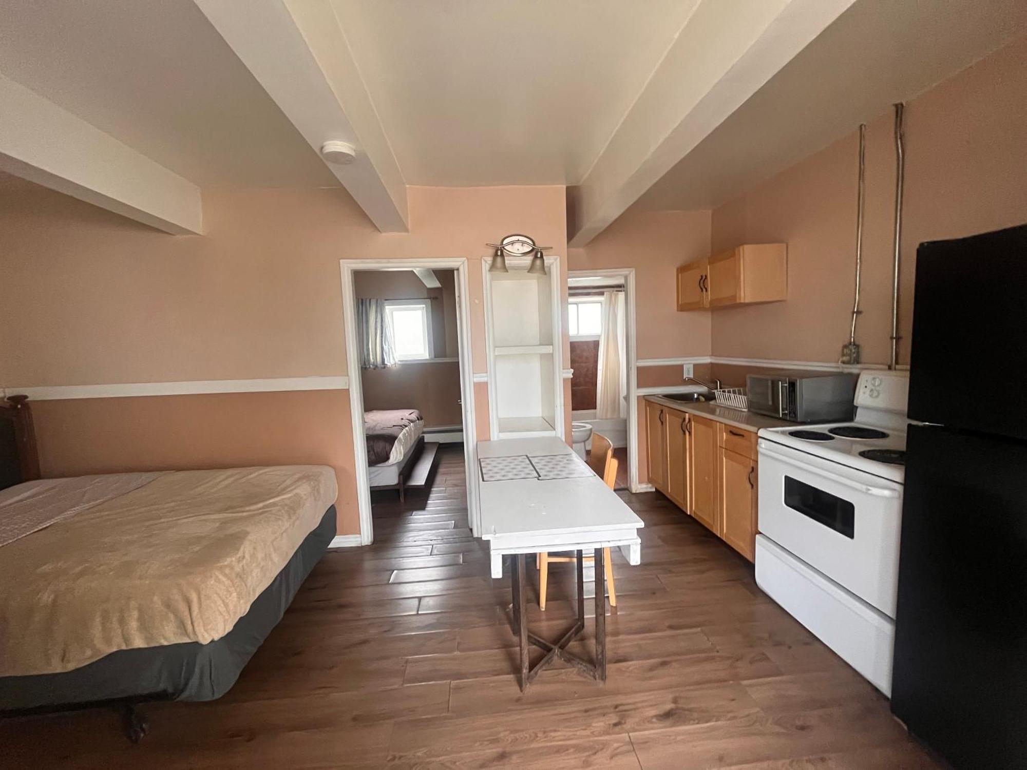 Caravan Motel Fort St. John ภายนอก รูปภาพ
