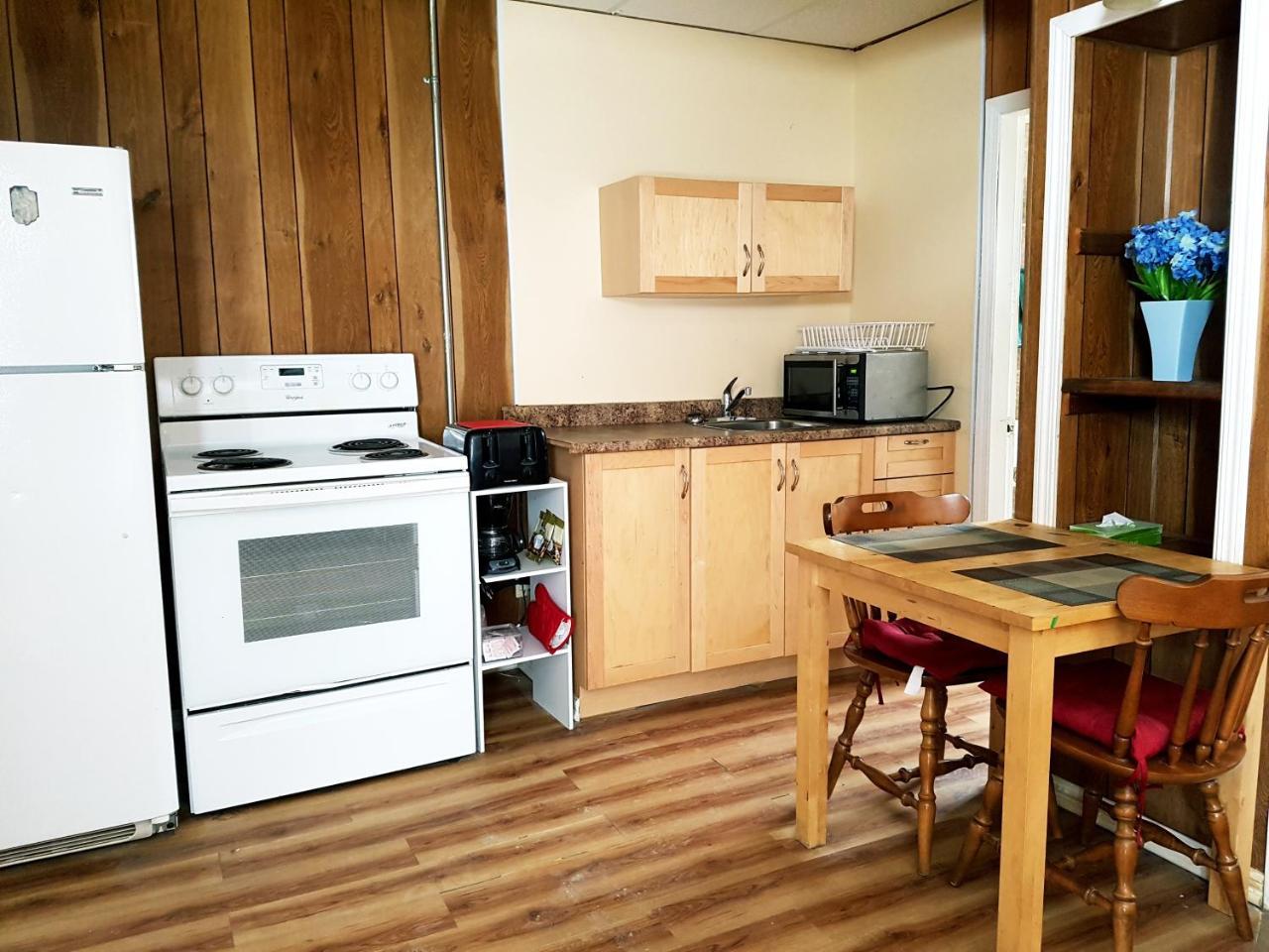 Caravan Motel Fort St. John ภายนอก รูปภาพ